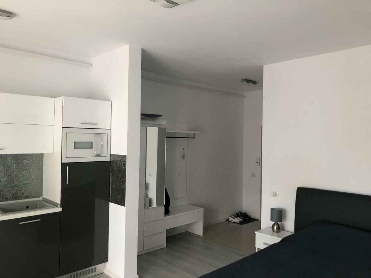 Miramar Studio Apartman Năvodari Kültér fotó